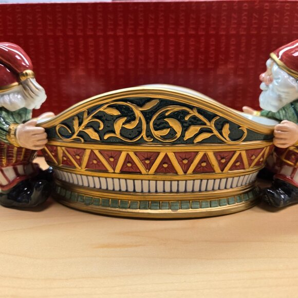 Fitz & Floyd Christmas Court Tidbit Dish - Picture 2 of 5
